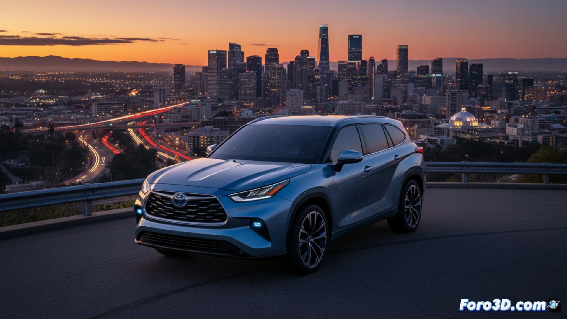 Fotografía frontal y lateral del nuevo Toyota Highlander 2027 eléctrico, en color gris metálico, destacando su diseño moderno y líneas aerodinámicas. Se muestra en un entorno urbano.