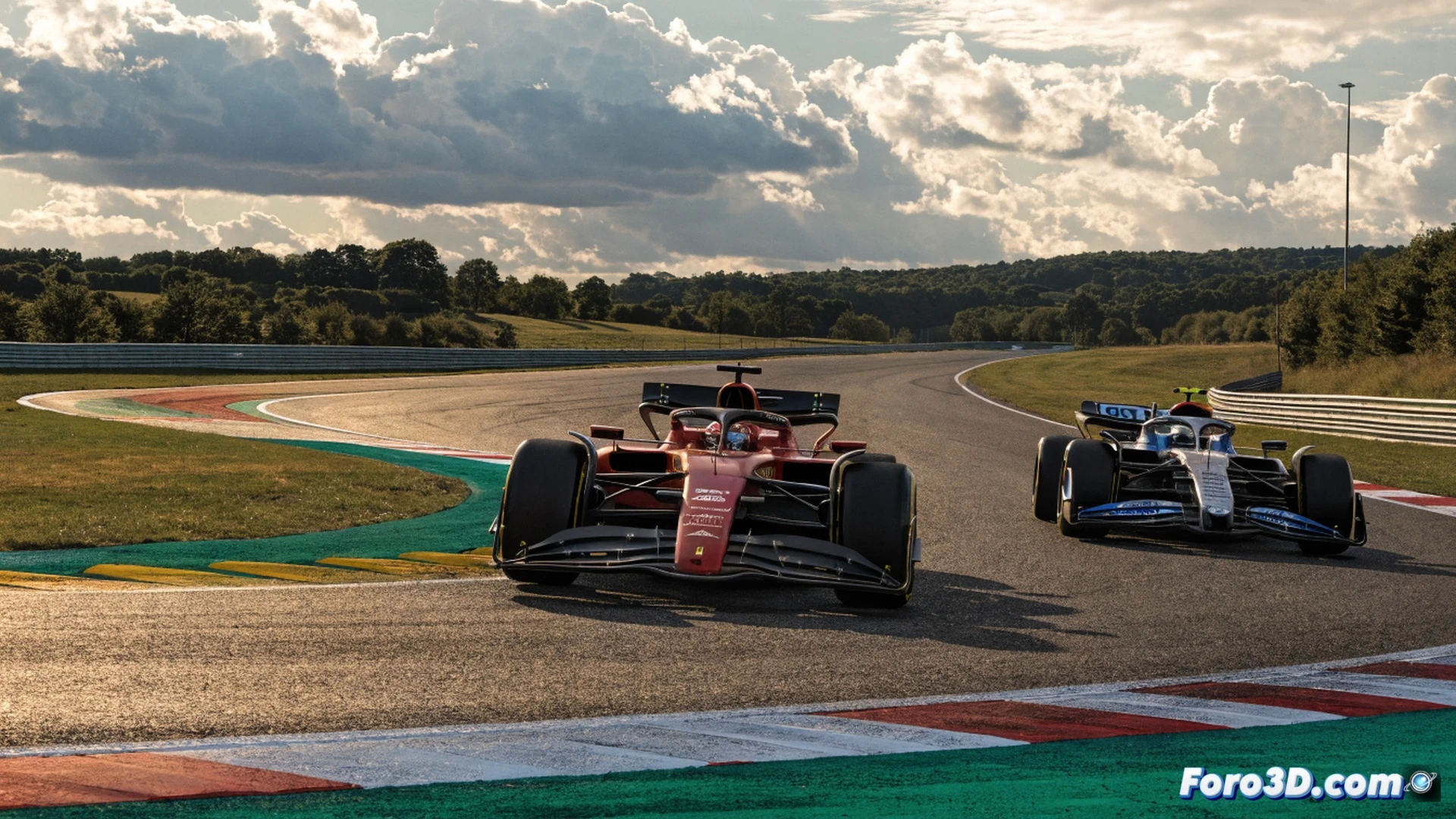 Hamilton e Ferrari dettano il ritmo in casa a Silverstone