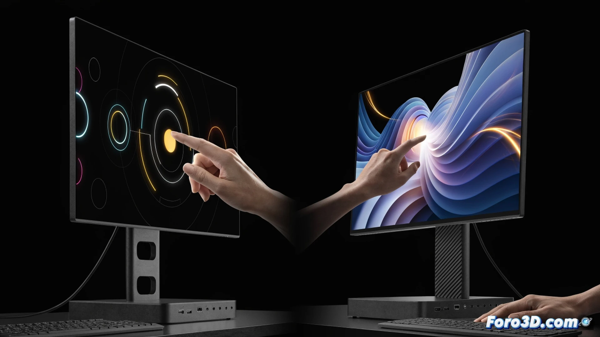 Mac monitor con interfaz táctil activa, dedo rozando un panel de control flotante en macOS, mientras un cursor se desplaza sin ratón, ventanas de software de diseño y edición abiertas, teclado mecánico y stylus sobre escritorio minimalista, reflejos de luz en bordes de aluminio, cables USB-C conectados, demostración de interacción directa con la pantalla, cinematic technical illustration, iluminación suave de estudio, enfoque nítido en el gesto táctil, fondo desenfocado con portátil cerrado