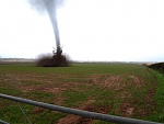 Clic en la imagen para ver su versión completa. 

Nombre: twister.jpg 
Visitas: 203 
Tamaño: 252.8 KB 
ID: 102021