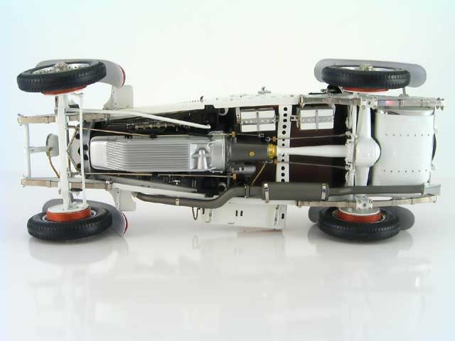 Nombre:  1931SSKLChassis01.jpg
Visitas: 5473
Tamaño: 29.1 KB