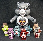 Clic en la imagen para ver su versión completa. 

Nombre: killercarebearfamily1byma0.jpg 
Visitas: 562 
Tamaño: 217.7 KB 
ID: 153644