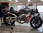Clic en la imagen para ver su versión completa. 

Nombre: moto-castrol1.jpg 
Visitas: 2992 
Tamaño: 60.0 KB 
ID: 157792