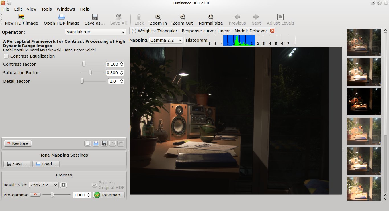 Nombre:  luminance_hdri.jpg
Visitas: 411
Tamaño: 141.3 KB