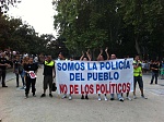 Clic en la imagen para ver su versión completa. 

Nombre: policia.jpg 
Visitas: 216 
Tamaño: 44.2 KB 
ID: 169907