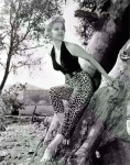 Clic en la imagen para ver su versión completa. 

Nombre: Tutorial_Photoshop_Colorear_Fotos_Antiguas_by_Saltaalavista_Blog_19.gif 
Visitas: 360 
Tamaño: 493.8 KB 
ID: 230806
