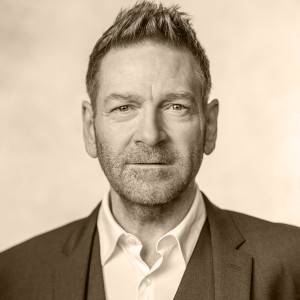 Clic en la imagen para ver su versión completa. 

Nombre: Kenneth Branagh en el festival de cine SCAD Savannah.jpg 
Visitas: 229 
Tamaño: 18.5 KB 
ID: 240504