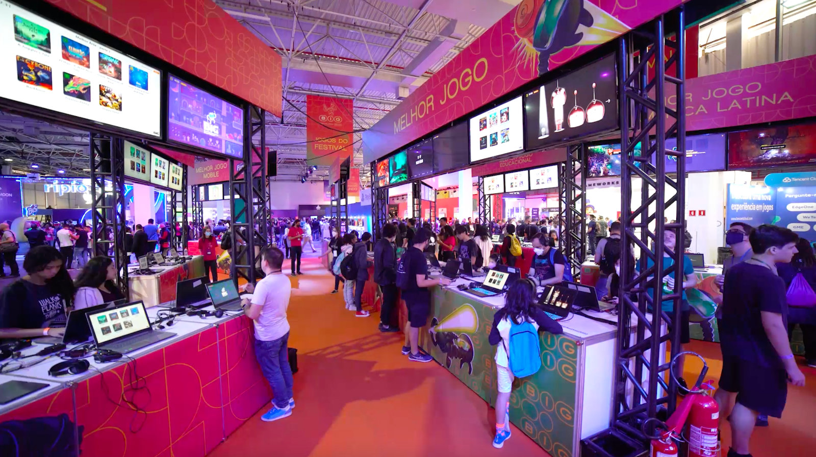 Nombre:  BIG Festival de videojuegos.jpg
Visitas: 545
Tamaño: 420.4 KB